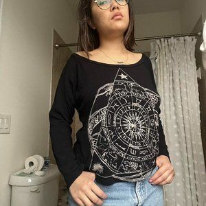 Astrology triangle lightweight lounge wear long sleeve shirt 90s grunge goth
